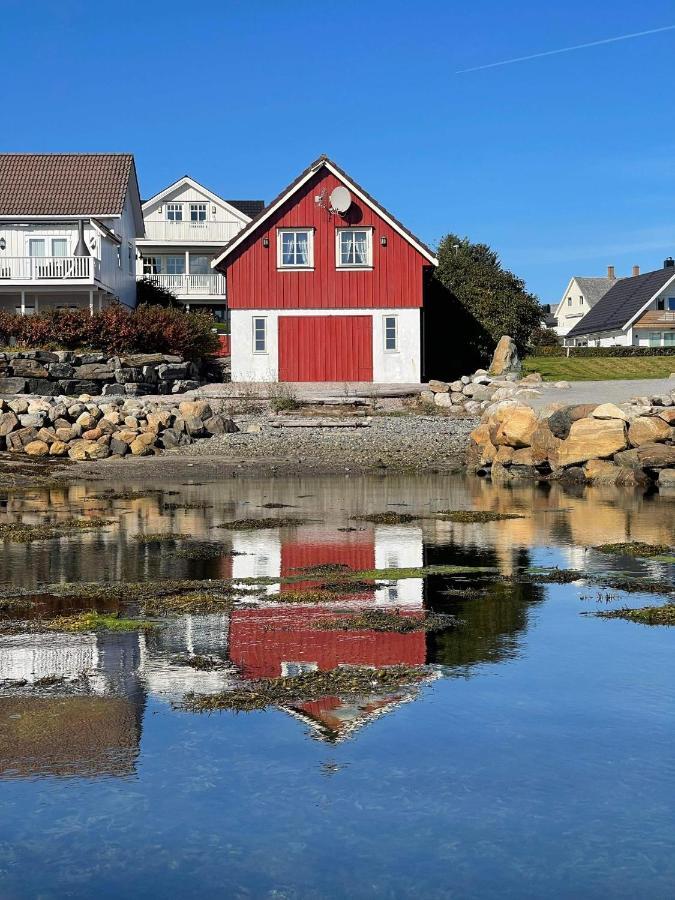 Waterfront Rorbu - By The Beach Bud Eksteriør bilde