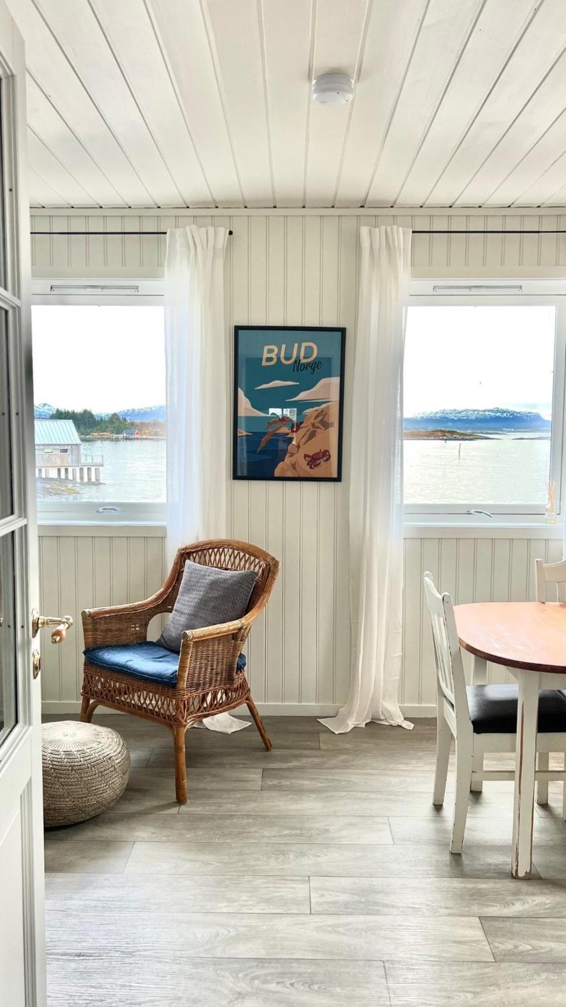Waterfront Rorbu - By The Beach Bud Eksteriør bilde